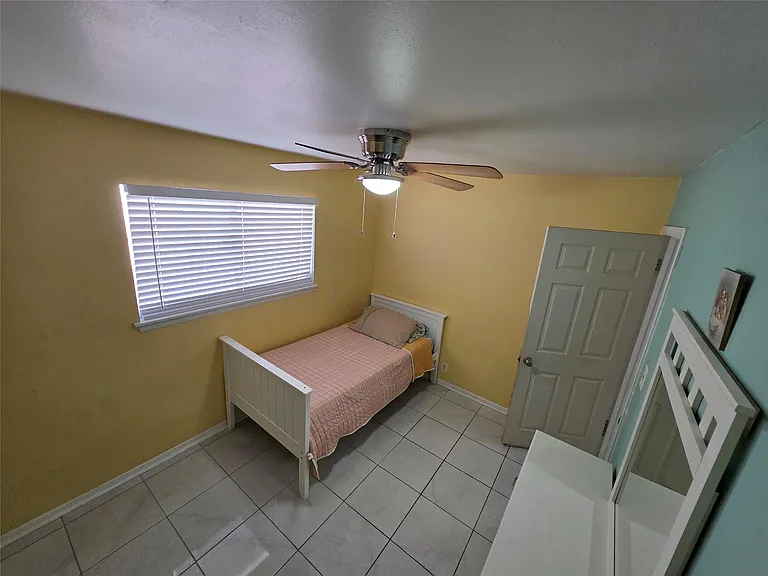 10315 Carthage Dr — Photo 11
