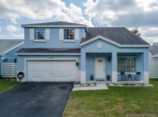 14663 SW 142 Place Cir, Miami, FL 33186