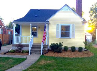 910 Hoffman Ave, Royal Oak, MI 48067