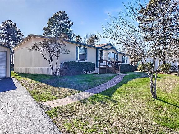 2nd image of 1575 Gray Lake Dr