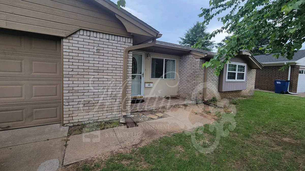 Building Photo - 4307 N Aydelotte Ave