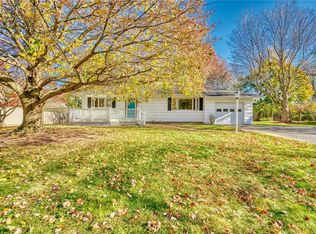 48 Finucane Rd, Rochester, NY 14623