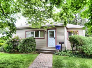 30 Prince St, Baldwin, NY 11510