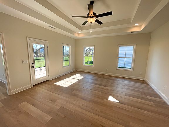 The Flightline Plan, Living Room