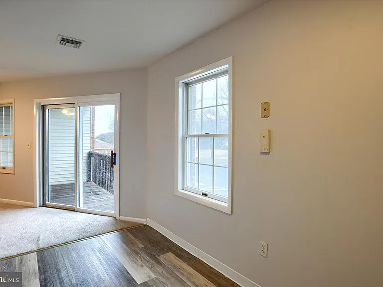 2712 Lisburn Rd #201 — Photo 11