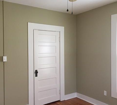 3rd image of 1101 Eleanor St