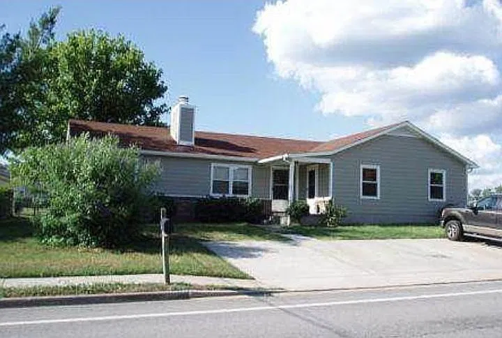 732 Baugh Rd