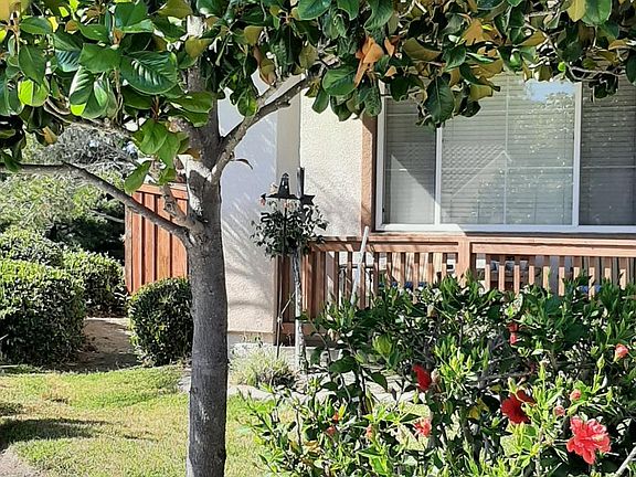 2nd image of 31440 Congressional Dr