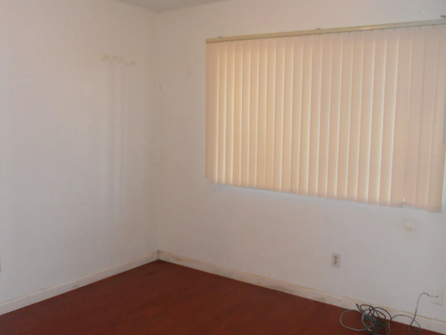 2 bed, 850 sqft, $1,800 — Photo 2