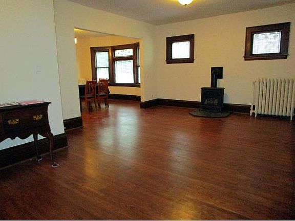 3rd image of 2112 Saint Anthony Ave