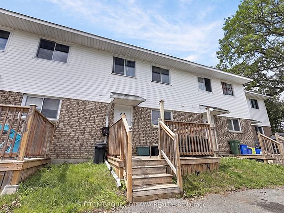 3rd image of 24 Carraway Cres