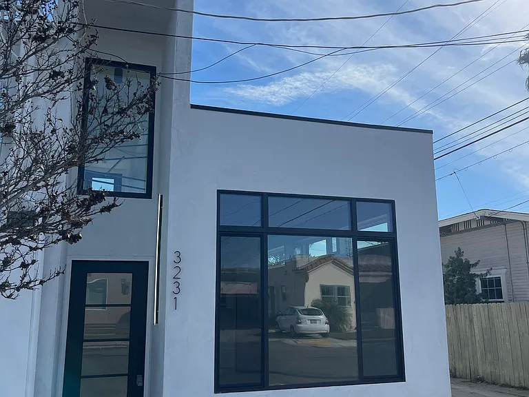3231 Myrtle Ave — Photo 4