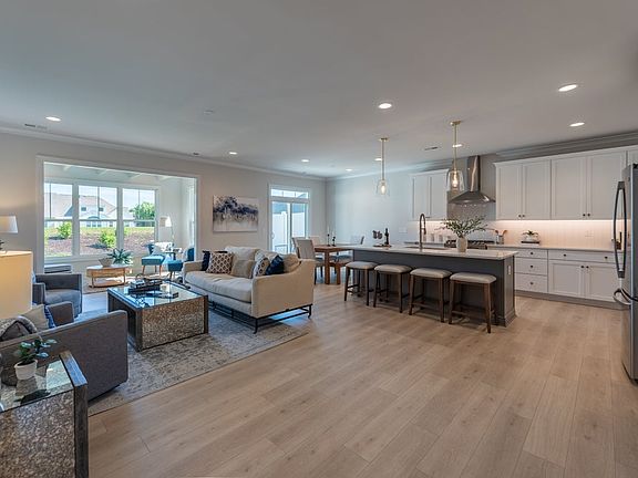 4th image of 8664 Hope Farm Ln