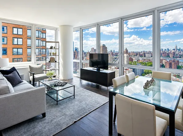 309 Gold St, Brooklyn, NY