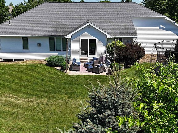 2nd image of 4801 N Benview Ct