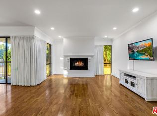 272 S Lasky Dr UNIT 103, Beverly Hills, CA 90212