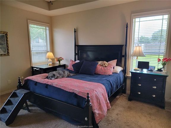 4th image of 4006 Silver Brook Ct