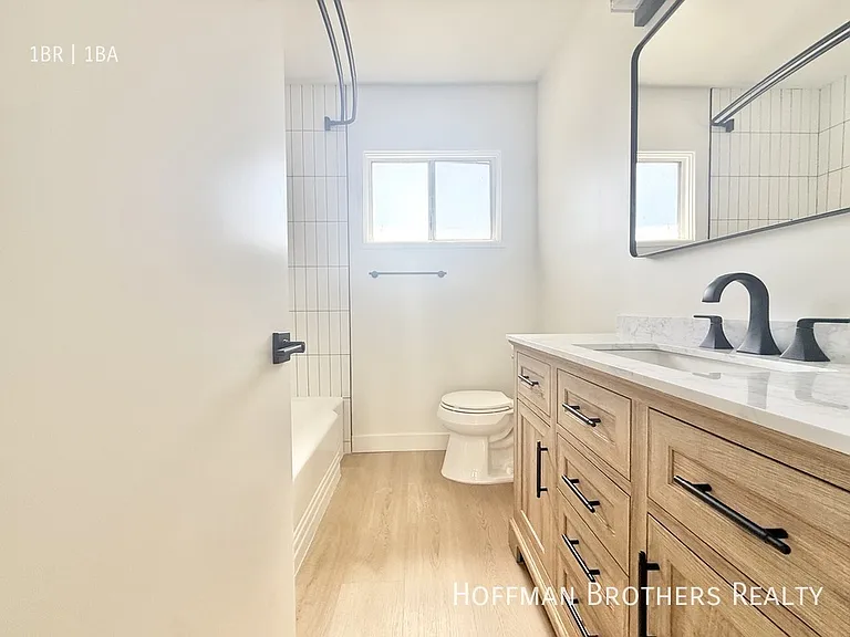 5757 La Mirada Ave #13 — Photo 7