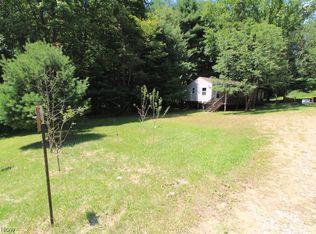 Parks Rd, New Concord, OH 43762