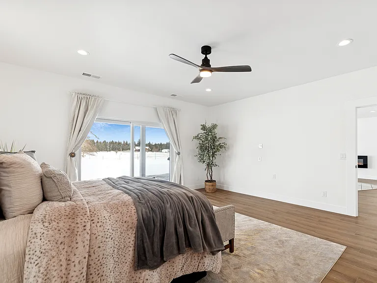 233 Cowboy Dr — Photo 25