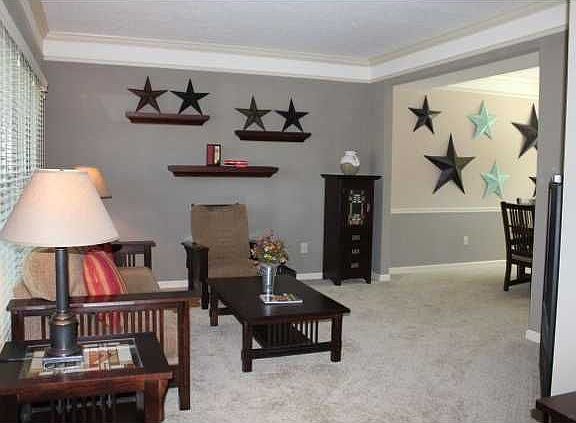 4th image of 8529 McNutt Cir