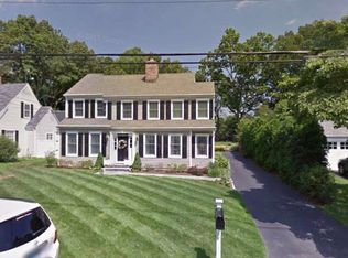 11 Phillips Ln, Darien, CT 06820