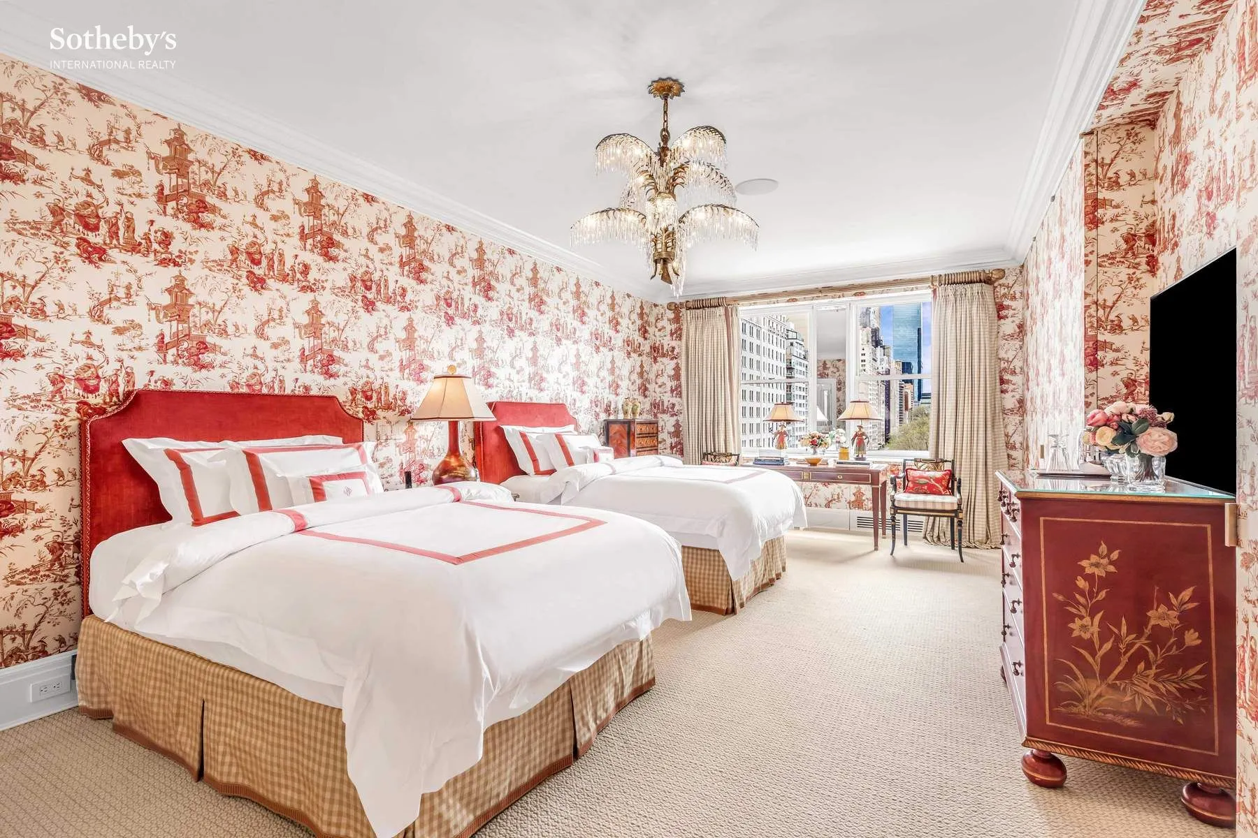 781 5th Avenue #701 in Lenox Hill, Manhattan | StreetEasy