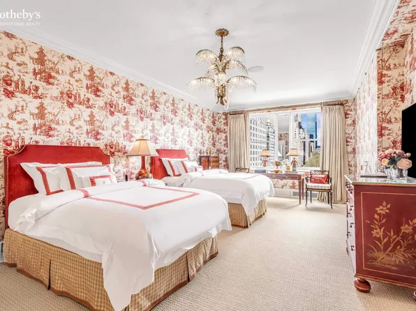 781 5th Avenue image 7 of 12