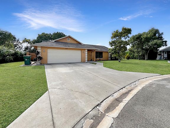 2nd image of 108 Willow Creek Ln