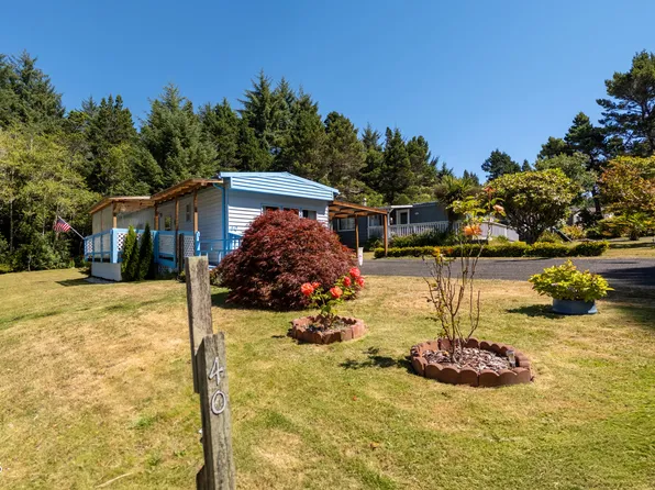 5405 NW Pacific Coast Hwy Unit 40, Waldport, OR 97394