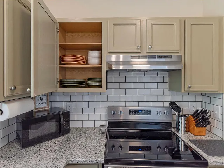 110 Mint Hill Dr — Photo 37