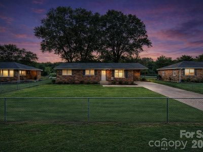 4030 Angus Dr, Gastonia, NC, 28056