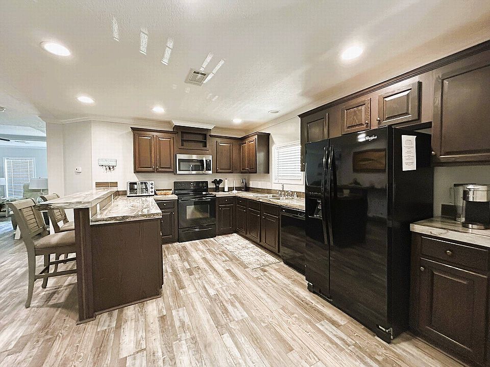 1st image of 172 Highland Dr #964