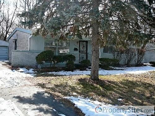 1st image of 5887 E 44th St