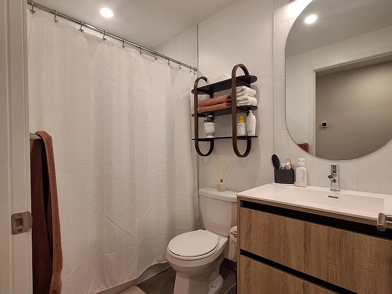7950 Bathurst St #1415 — Photo 43