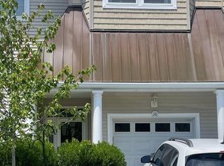 10 Windward Dr, Manahawkin, NJ 08050