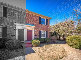 5 Hampton Dr, Evansville, IN 47715