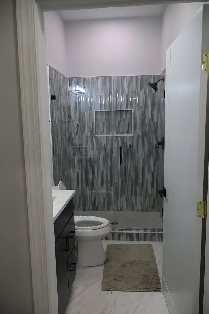1 bed, 1700 sqft, $1,700 — Photo 4