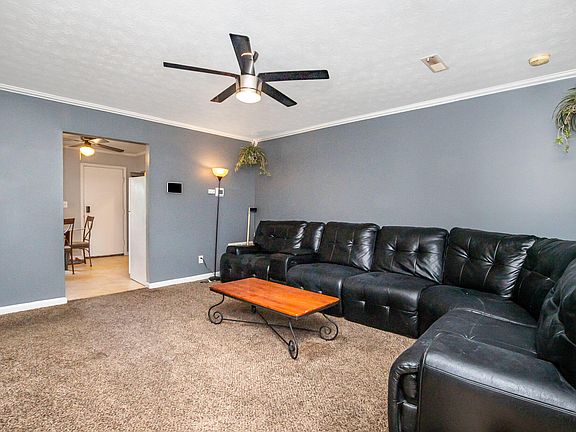 3rd image of 6692 Highridge Ave
