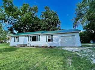 7219 NW Locust Dr, Kansas City, MO 64152