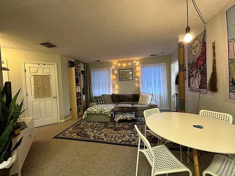 446 N Broadway #446B — Photo 3