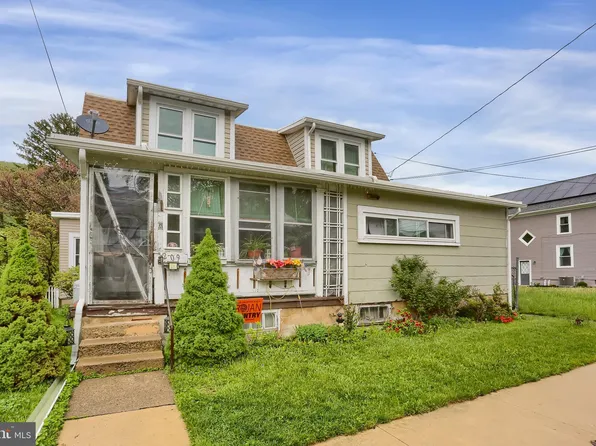 209 North St, Lykens, PA 17048