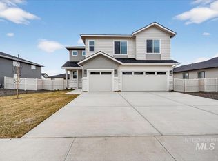 1395 Stirling Mdws, Middleton, ID 83644
