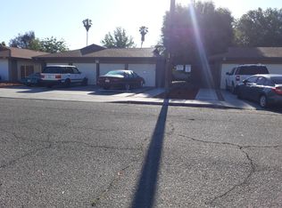 242 N Valley View Dr, Hemet, CA 92543