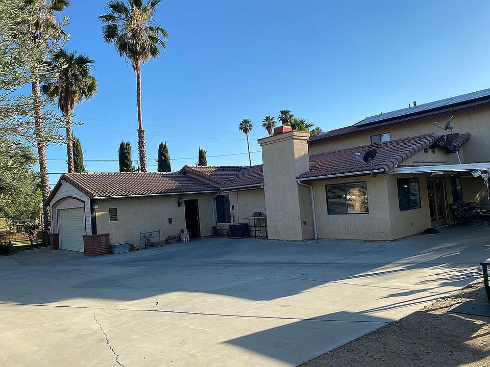 1st image of 30028 13th St