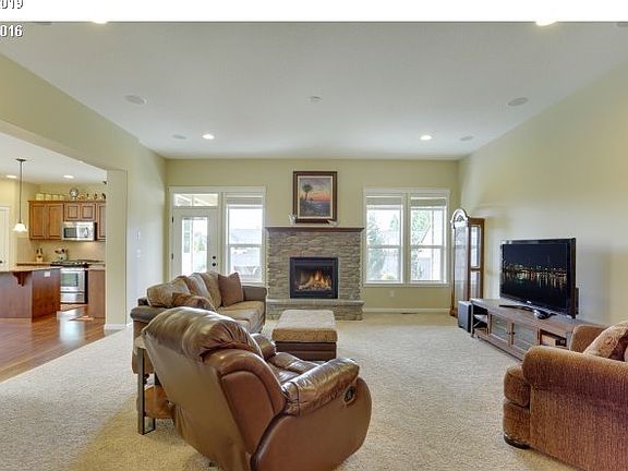 4th image of 10106 NE 161st Pl