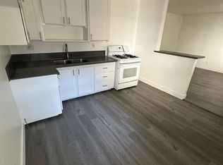 3916 Gibraltar, Los Angeles, CA 90008