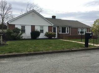 6 Greylock Rd, Bristol, RI 02809