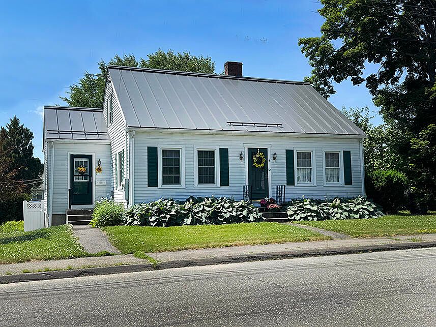 1st image of 52 Mayflower Road