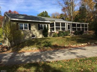 86 Main St, Andover, NJ 07821